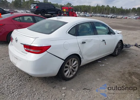 2016 Buick Verano Leather Group z USA, uszkodzony, nr VIN 1G4PS5SK4G4130737